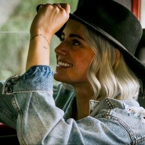 Meet your Posher, Jess